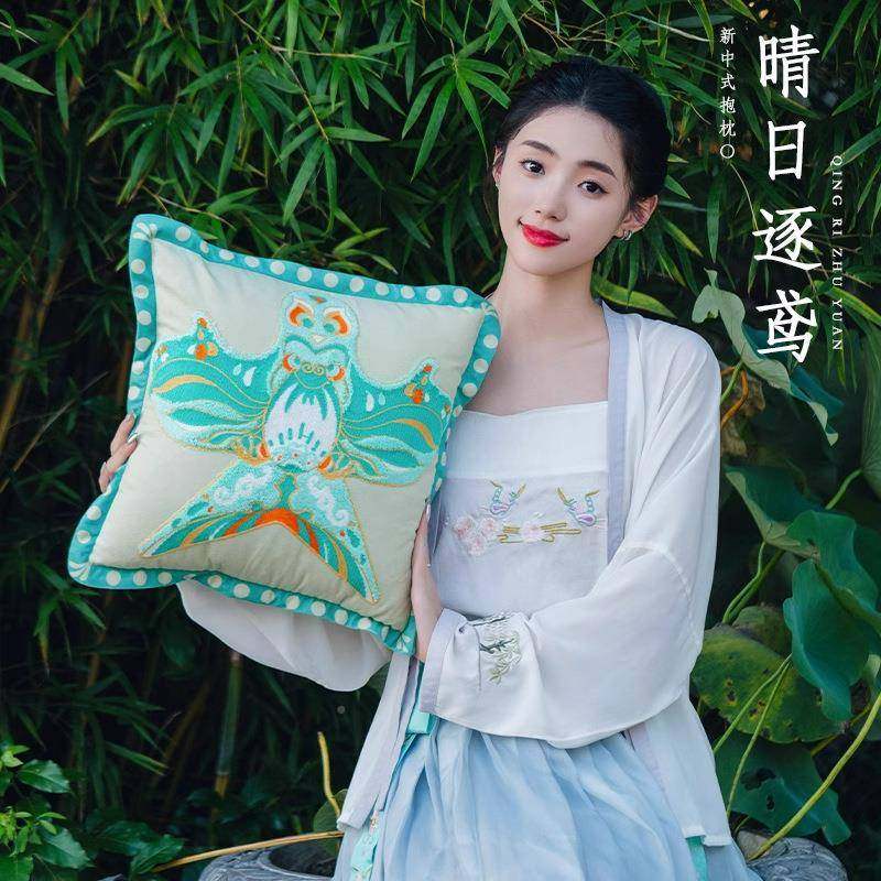新中式客厅沙发垫刺绣抱jx046枕法式中风纸国头鸢椅子靠床腰枕榻
