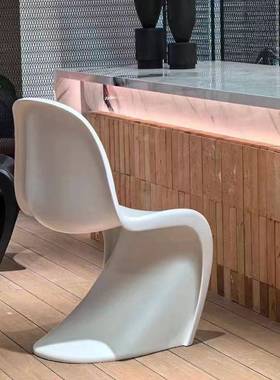 网红家用椅子Panton Chair潘顿椅艺术餐椅潘通椅个性创意休闲椅