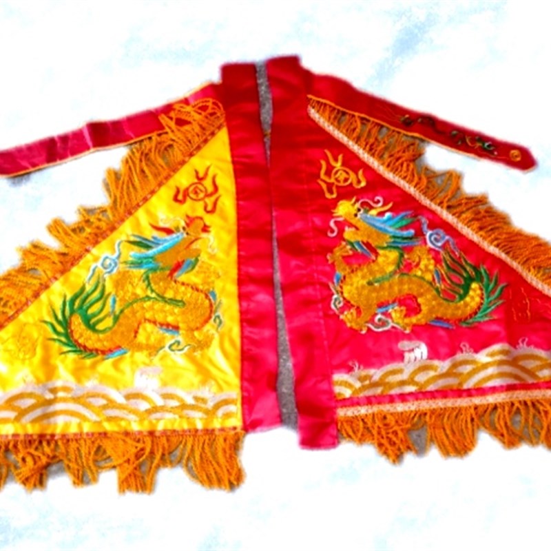台品65厘米双面绣金边水浪龙三角龙旗进香旗演戏道具排练用品令旗