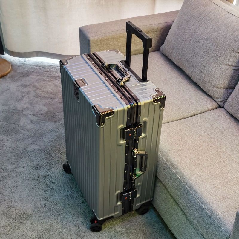 行李箱男学生密码箱全铝框结实耐用24寸旅行箱女拉杆箱28寸大弘智