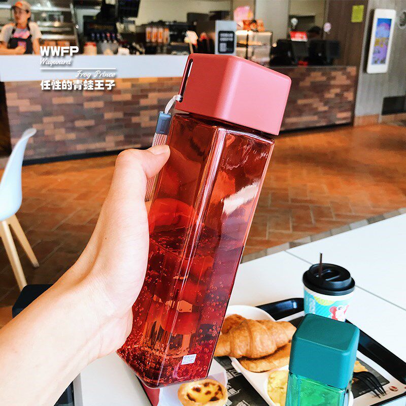 便携太空杯防摔水杯方形简约防漏杯耐热学生水壶塑料杯运动健身杯