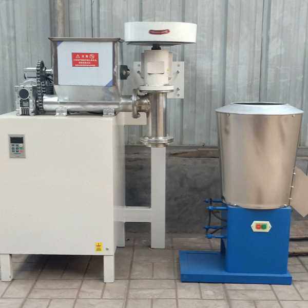 全自动牛筋面机商用压辣条机自熟型朝鲜冷面泡泡面辣片辣棒锅巴机