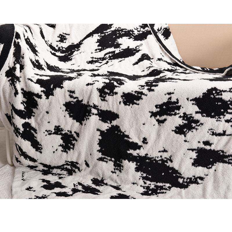 欧双面毛毯你加厚黑白半边人午SFL001睡毯沙发毯单空调子北人毯毯