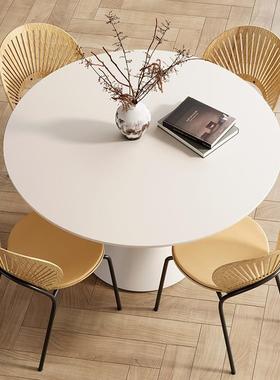 油风圆形岩板桌小户型奶家88528用饭桌现代简约餐休洽闲圆桌谈桌
