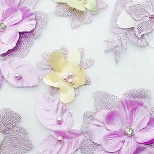 现货刺绣 小清新童装舞台服绣花面料 现货 压磨立体钉珠绣花布料