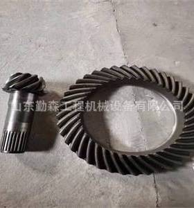 WA470-6前桥太阳轴 421-22-32781 前桥内齿圈 421-22-32543