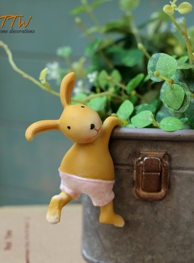 可爱粉裙小花兔兔系列情侣树脂装饰桌面摆件O攀爬娃娃软装橱窗饰