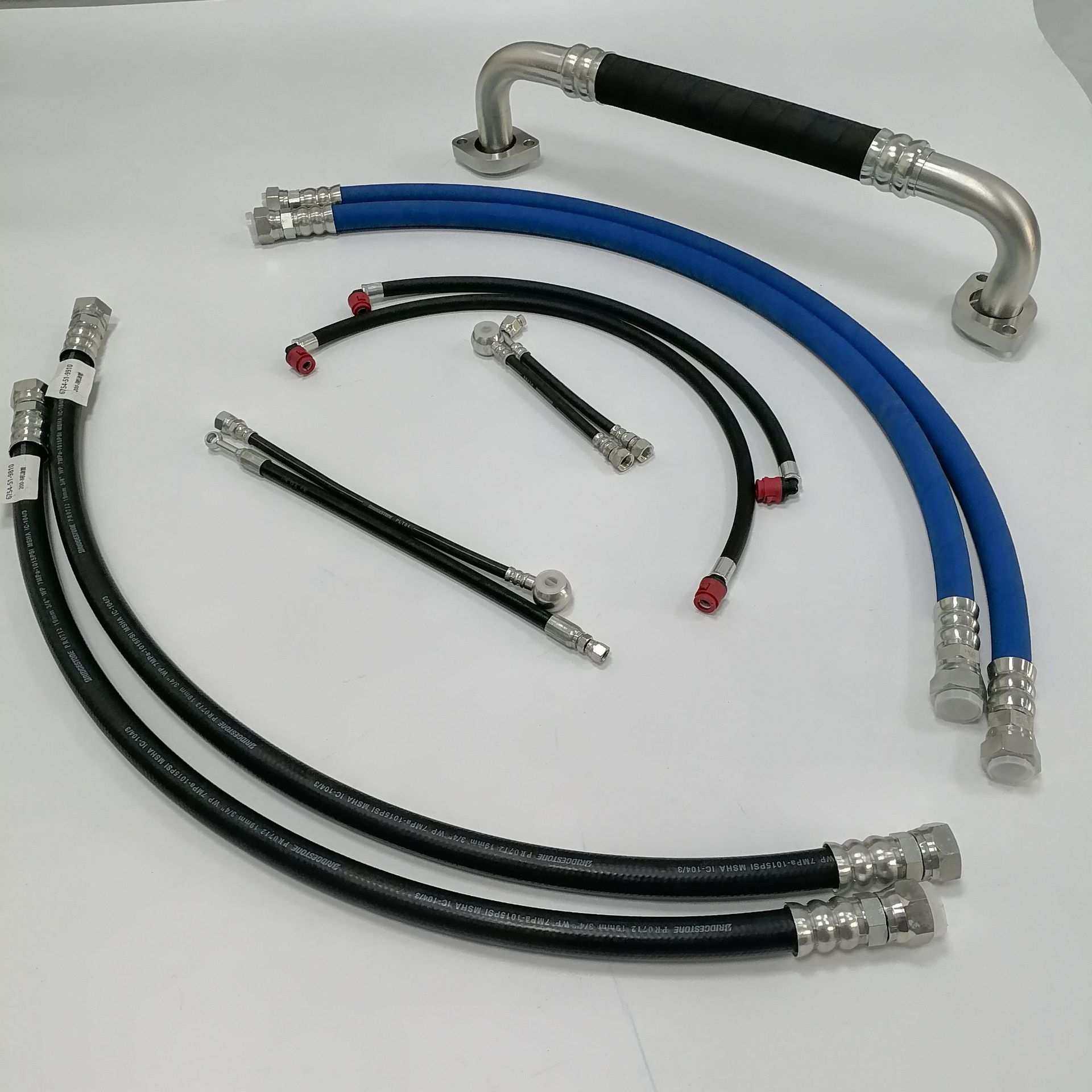 PC挖掘机发动机机油管PC200/300等机型机滤导散热器专用机油管