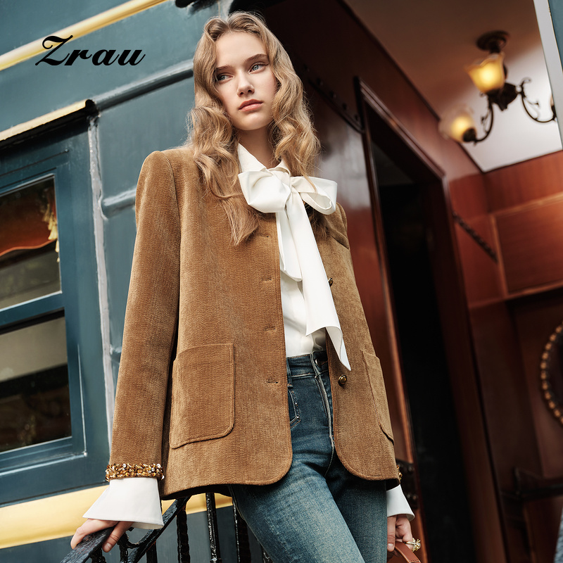 灯芯绒双口袋亮钻设计感上衣