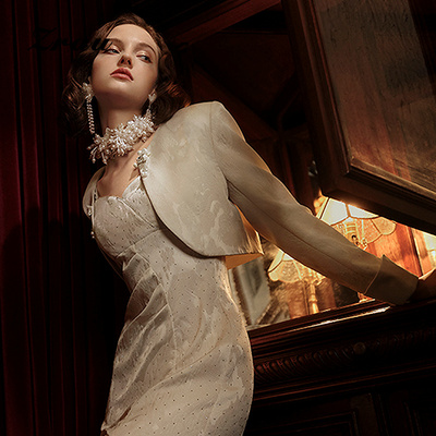 新中式时尚简约短外套