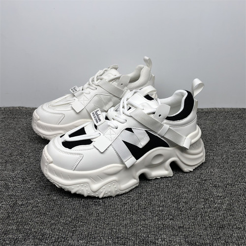 品牌撤柜运动休闲鞋真皮特价清仓