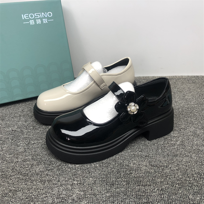 品牌撤柜漆皮女鞋新款玛丽珍单鞋