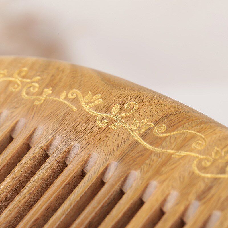 绿檀木梳 天然檀香木梳子YM8-27-1 雕花抹金 加厚型 新款上市