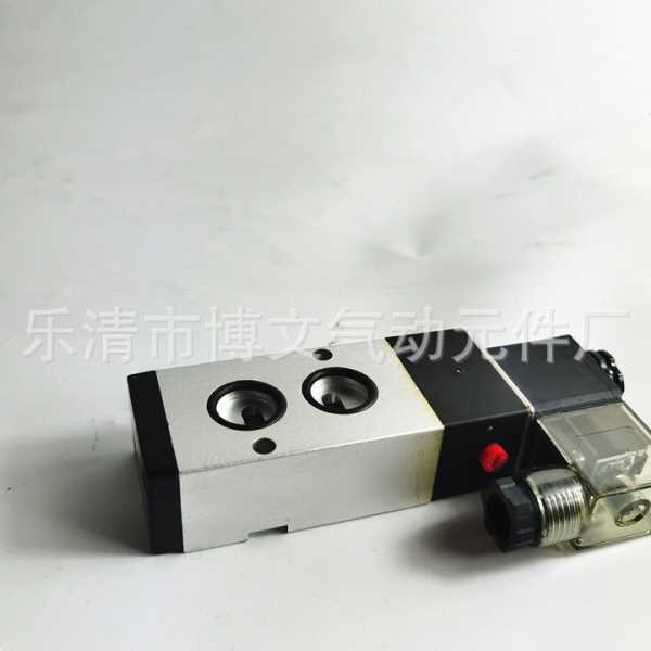 BD520-GD二位五通板式换向电磁阀