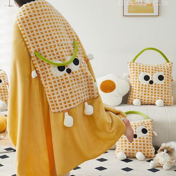 抱枕被子两用午睡毯子二合一车用枕头被办公室午休靠枕车载盖毯