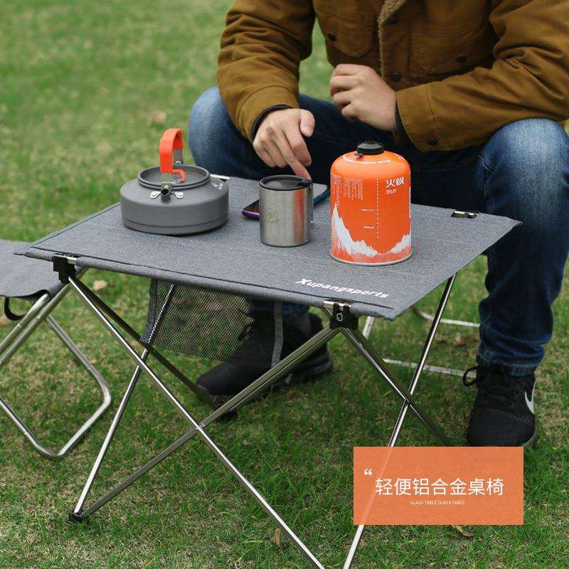 户外折叠小桌子便携式露营野餐桌休闲烧烤野营桌铝合金布面桌子