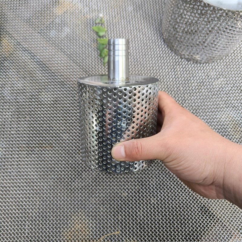 304圆孔网污水泵潜水泵防护罩保护罩 水泵保护网化U粪池鱼塘过滤