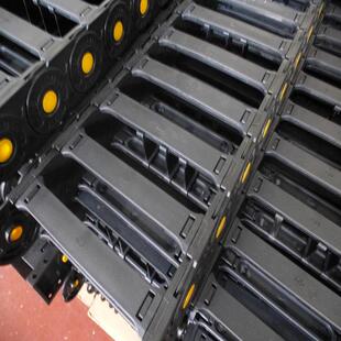 滑片式塑瑞料LFP拖奥承重TZ5系链列可拆卸磨耐高速运动尼龙坦克链