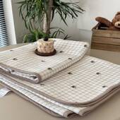 韩式 双面全棉绗缝夹棉高温砂洗床盖四季 可用榻榻米炕盖防滑床单