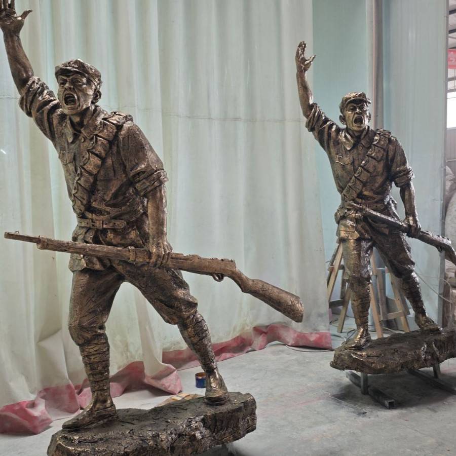 玻璃钢雕塑大型人物卡通厂家抗日战争主题户外摆件红色文化