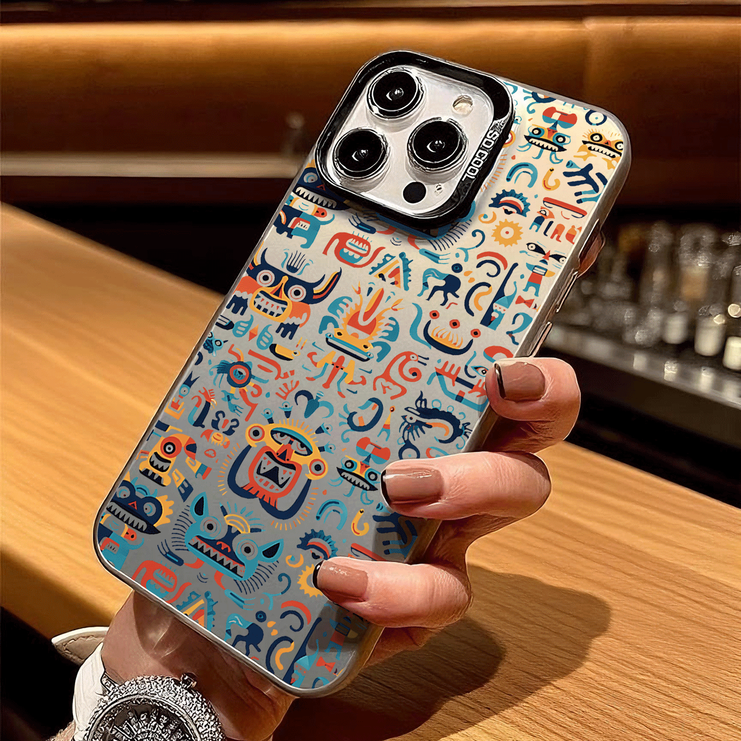 适用于17promax手机壳蓝眼初音