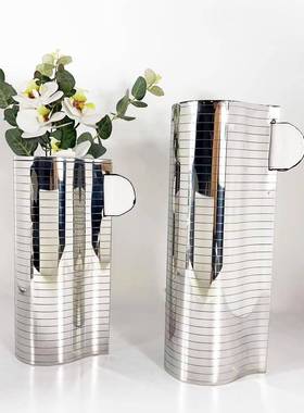 现代极简瓶花不锈钢横纹单5995耳花店器样板间售楼饰处酒金属花插