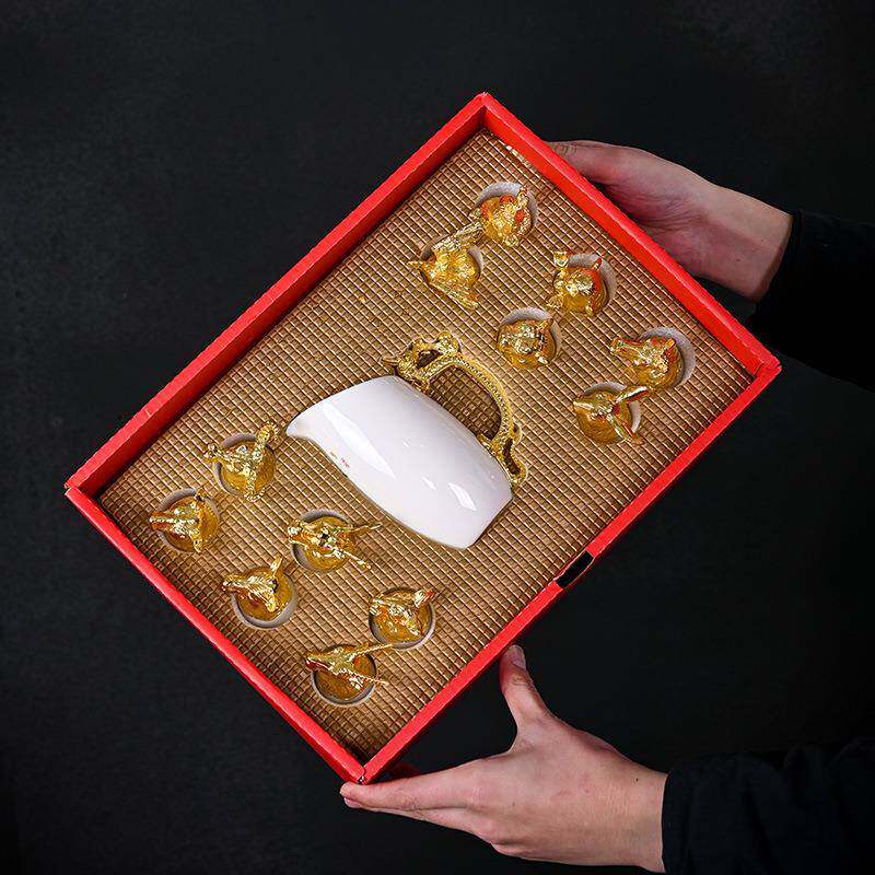 十二生镀肖陶瓷酒套十二生肖具装仿古兽首金白酒杯中式意分酒器创