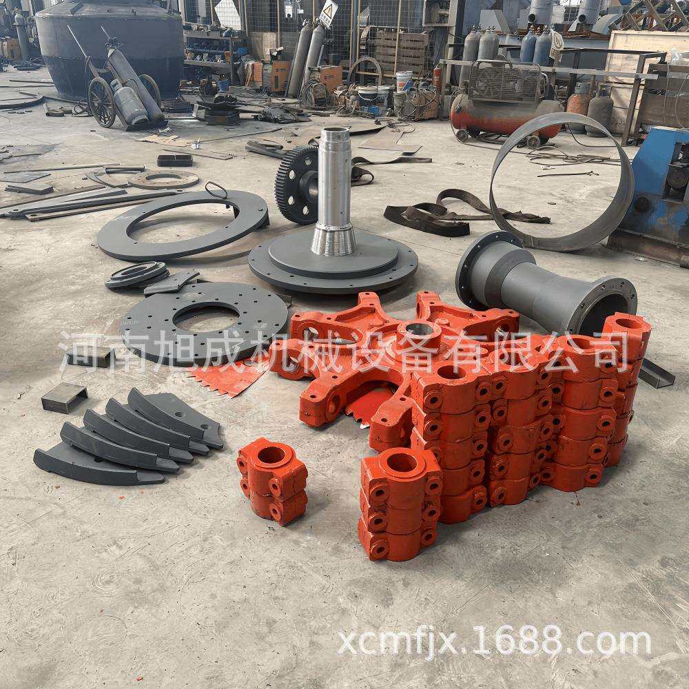 高压中速磨粉机橡胶套雷蒙磨粉机磨辊厂家雷蒙磨磨环价格