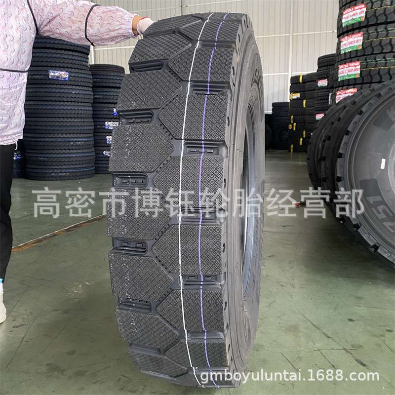 供应康佩森1200R20 HS759矿山大花 全钢丝卡货车拖车轮胎24层级