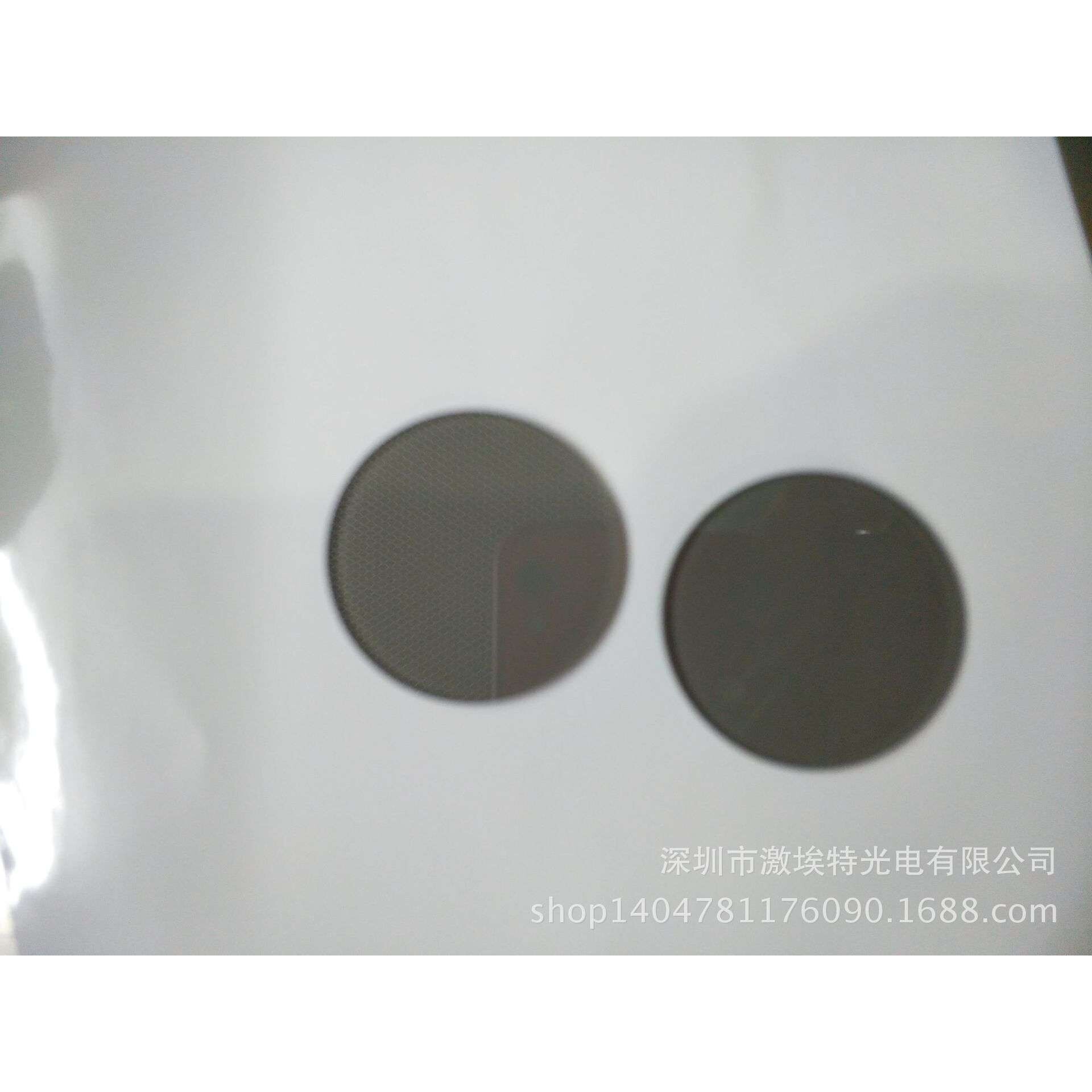 偏光光源用检偏镜、钻孔偏振镜、减反光灰色玻璃镜片、偏光透镜厂
