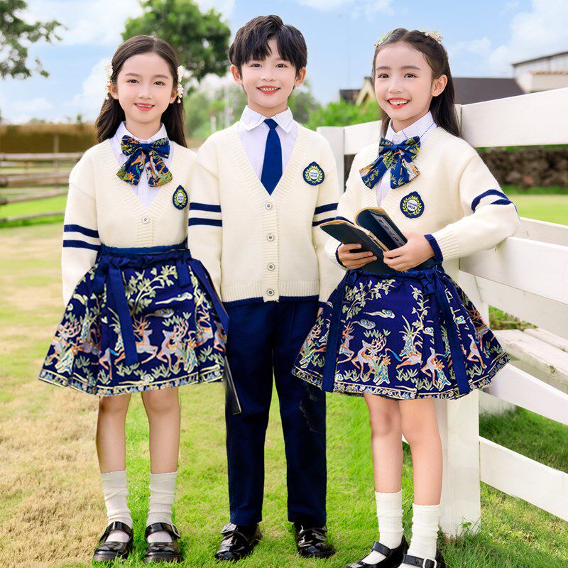 儿童班服套装小学生校服毛衣三件套英伦学院风国风幼儿园园服春秋
