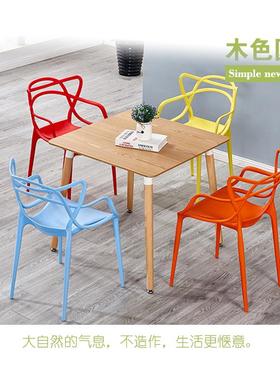 W8出租屋餐桌椅小组合家用型简约白色实木户饭桌子伊洽姆斯CIO谈