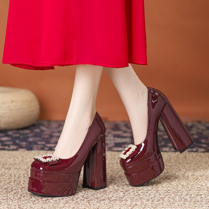 小个子防水台超高跟鞋女粗跟2025新款红色婚鞋新娘鞋珍珠方扣单鞋,女鞋,婚鞋,淘宝优惠券,粉丝福利购,淘宝优惠卷