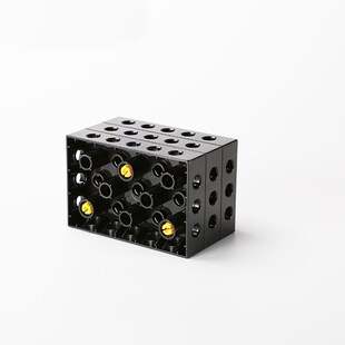 大颗粒积木配件45002百变工程套装机械齿轮4*6带孔砖24孔黑底板