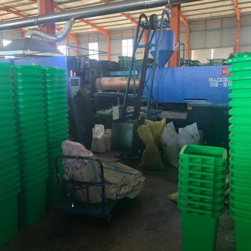 户外垃圾桶大号家用带盖挂车240l环卫120L小区分类物业脚踏式商用