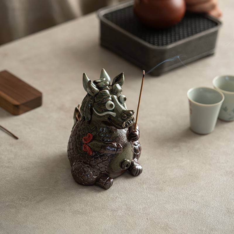 九匠风 生肖龙茶宠陶瓷线香香插可养茶台摆件手工茶玩艺术装饰品