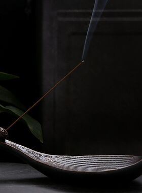 家用茶道室内檀香炉日式粗陶花瓣线香座塔香器复古铁锈釉莲花香插