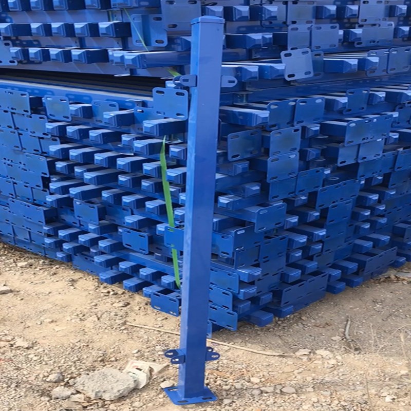 锌钢护栏网立柱杆加厚蓝黑色可定制柱子栏杆防锈立杆直角柱方管杆