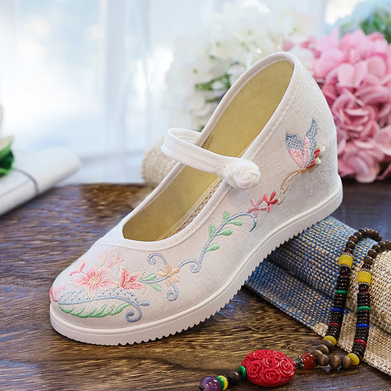 2021春季新款复古内增高古装高跟中国风汉服鞋绣花鞋仙女风旗袍鞋