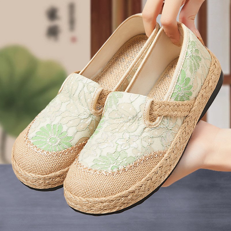 鞋子女2025春季新古风鞋民族风汉服女鞋绣花软底一脚蹬透气休闲鞋