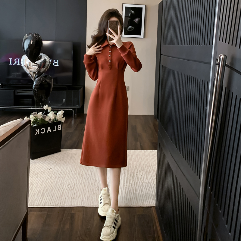 法式显瘦气质长袖连衣裙女春秋2025新款赫本风轻奢高级感卫衣裙子