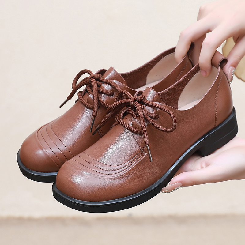 真皮软底妈妈鞋中年休闲单鞋系带英伦风小皮鞋女士大码女鞋41-43