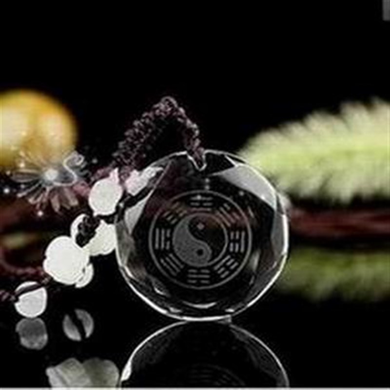 锁骨天然白水晶八卦吊坠项坠水晶护身男女项链透明招财八角礼品送