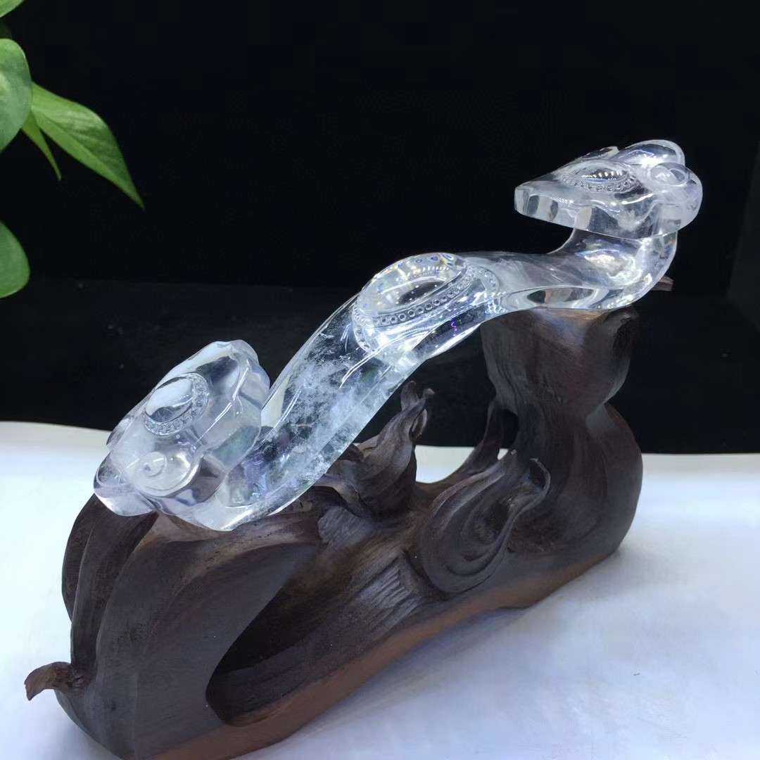 天然白水晶如意摆件原始雕刻家居办公装饰品