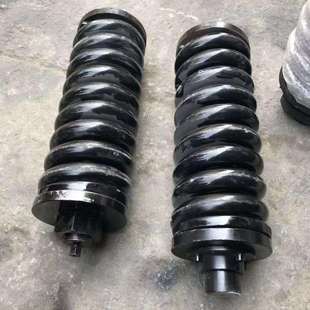 210 驱动齿 240 470挖掘机涨紧油缸 引导轮 360 现货销售凯斯130