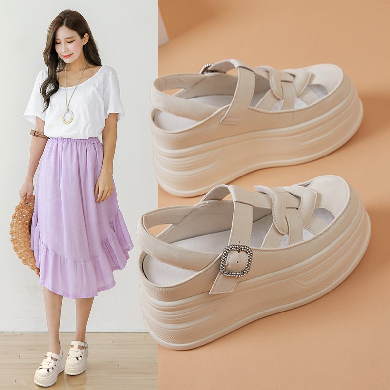 镂空洞洞女鞋小个子2025夏季新款真皮厚底内增高8CM包头运动凉鞋