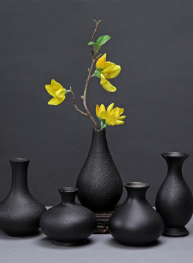 黑色欧式陶瓷花瓶摆件复古简约家居装饰品工艺品迷你干花茶道花器