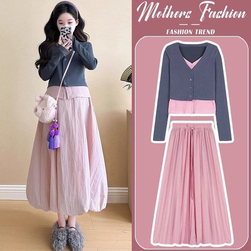 孕妇连衣裙套装秋冬2024新款甜美撞色针织衫上衣花苞半身裙两件套