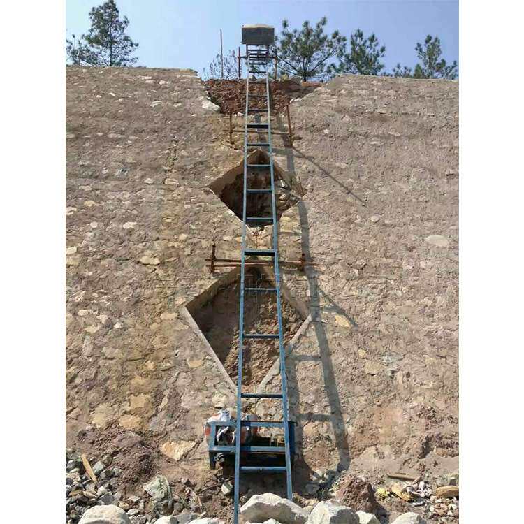小型自动上料机 山坡混凝土砂浆提升机 河道清淤运输车 效率高