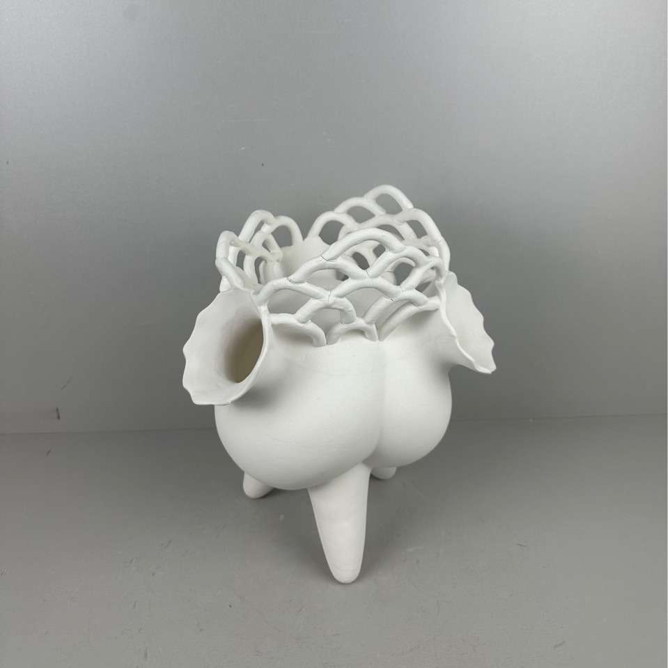 简约现代小众个性陶瓷花瓶样板房博物架装饰品摆件磨砂白色工艺品
